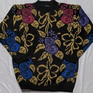Vintage 90s Floral Print Black Metallic Thread Crewneck Sweater Size M/L